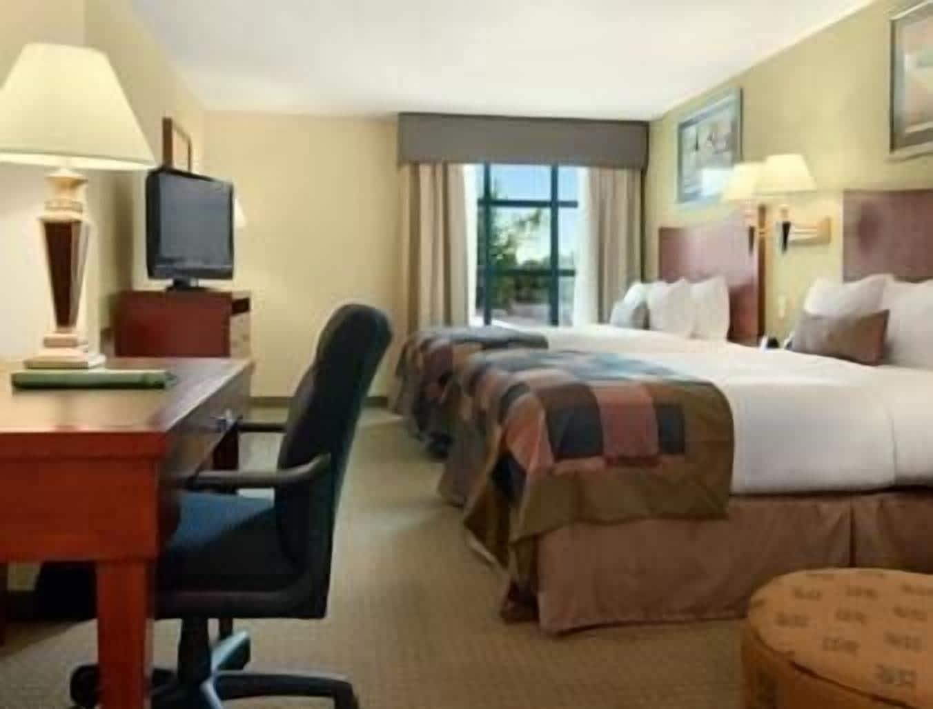 מלון Wingate By Wyndham Lafayette Airport מראה חיצוני תמונה