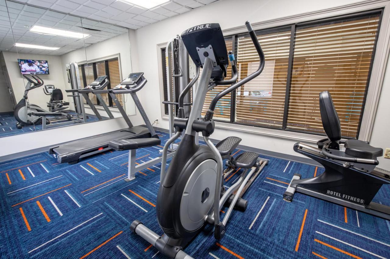 מלון Wingate By Wyndham Lafayette Airport מראה חיצוני תמונה